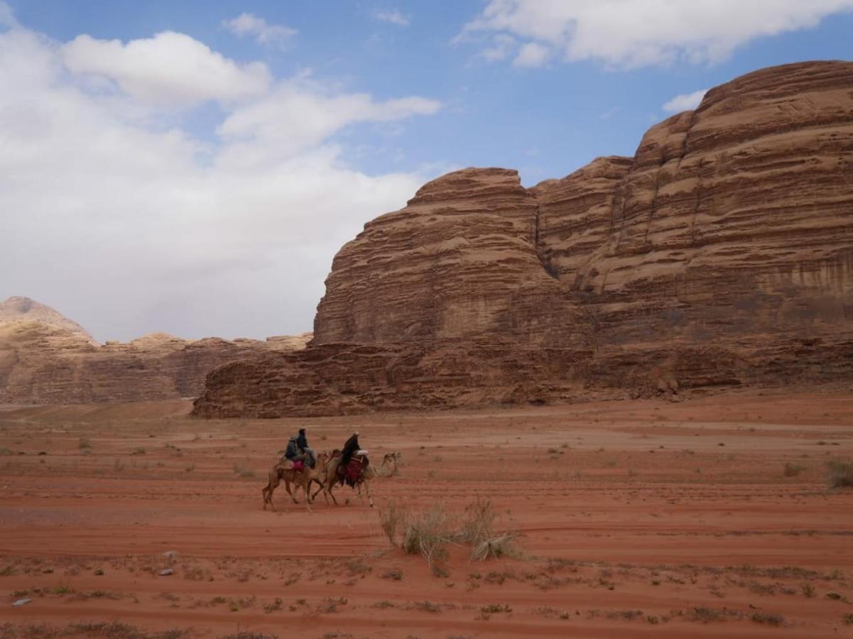 Wadi Rum Bedouin Experience ภายนอก รูปภาพ